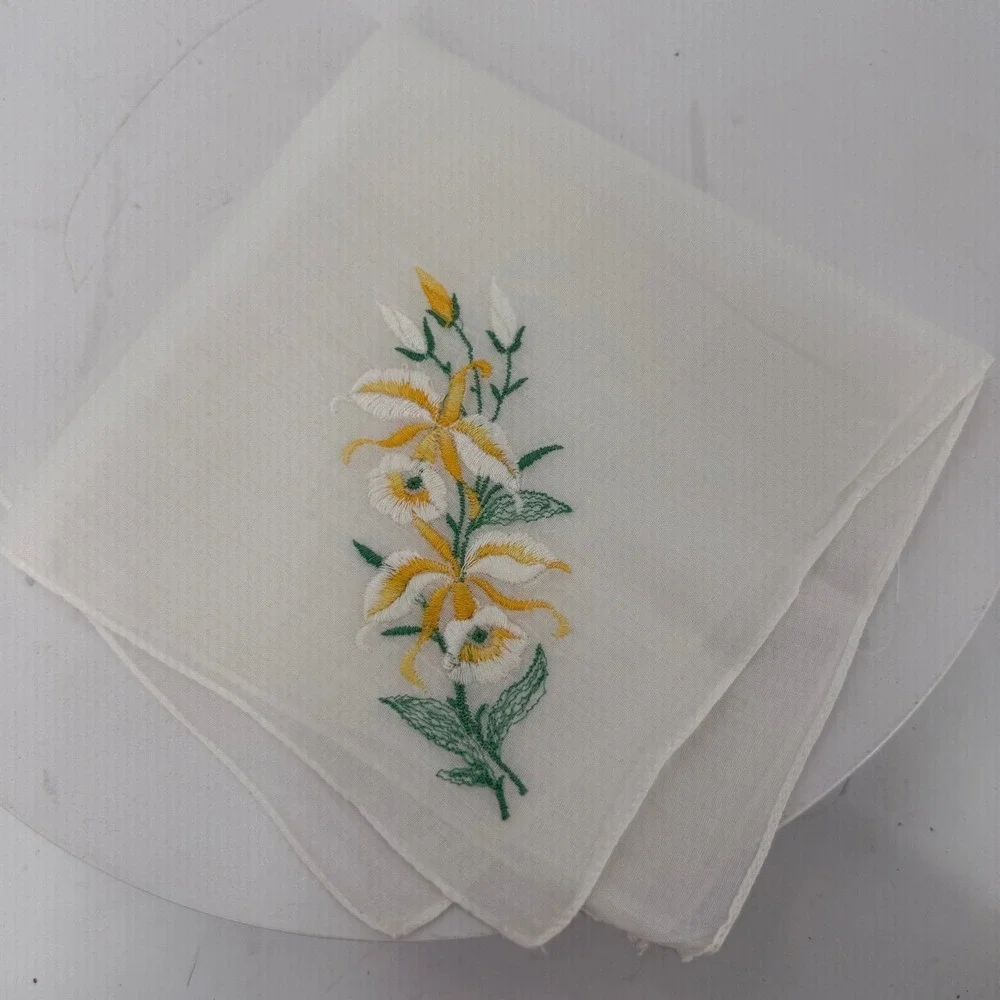 Vtg handkerchief featuring delicate yellow and green embroidered lily flowers. - Picture 3 of 4
